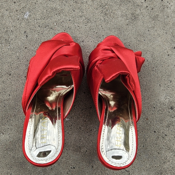 Liliana red ribbon stilettos - size 8 - Picture 2 of 2